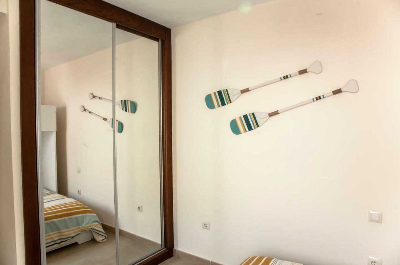 Akutuna - Casa Familiar Con Piscina , Garaje & Pista De Padel 자하라드로아튠스 외부 사진